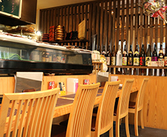 割烹居酒屋 隼 店内・料理